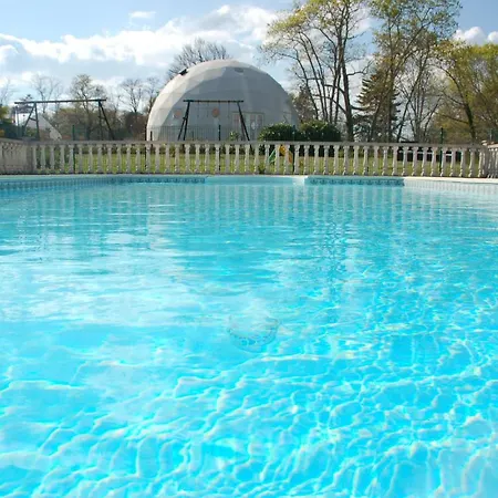 Le Logis Des Quatre Puits 3*