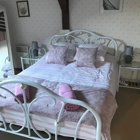 Le Logis Des Quatre Puits 3*